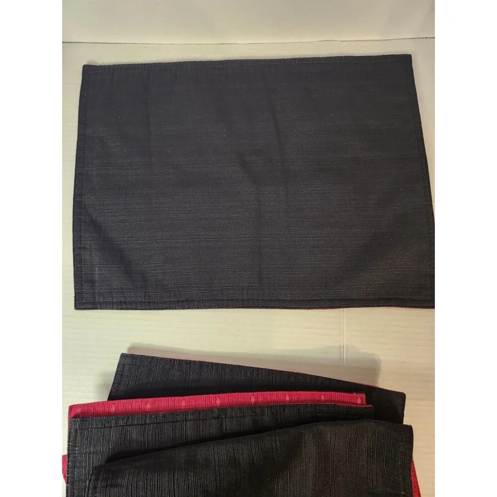 12×12 Lot Of 6 Placemats